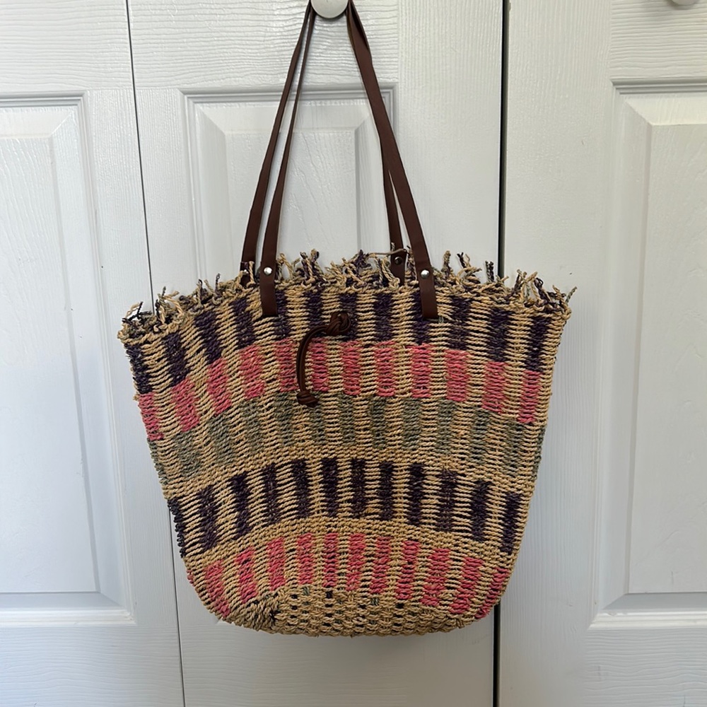 Straw bag